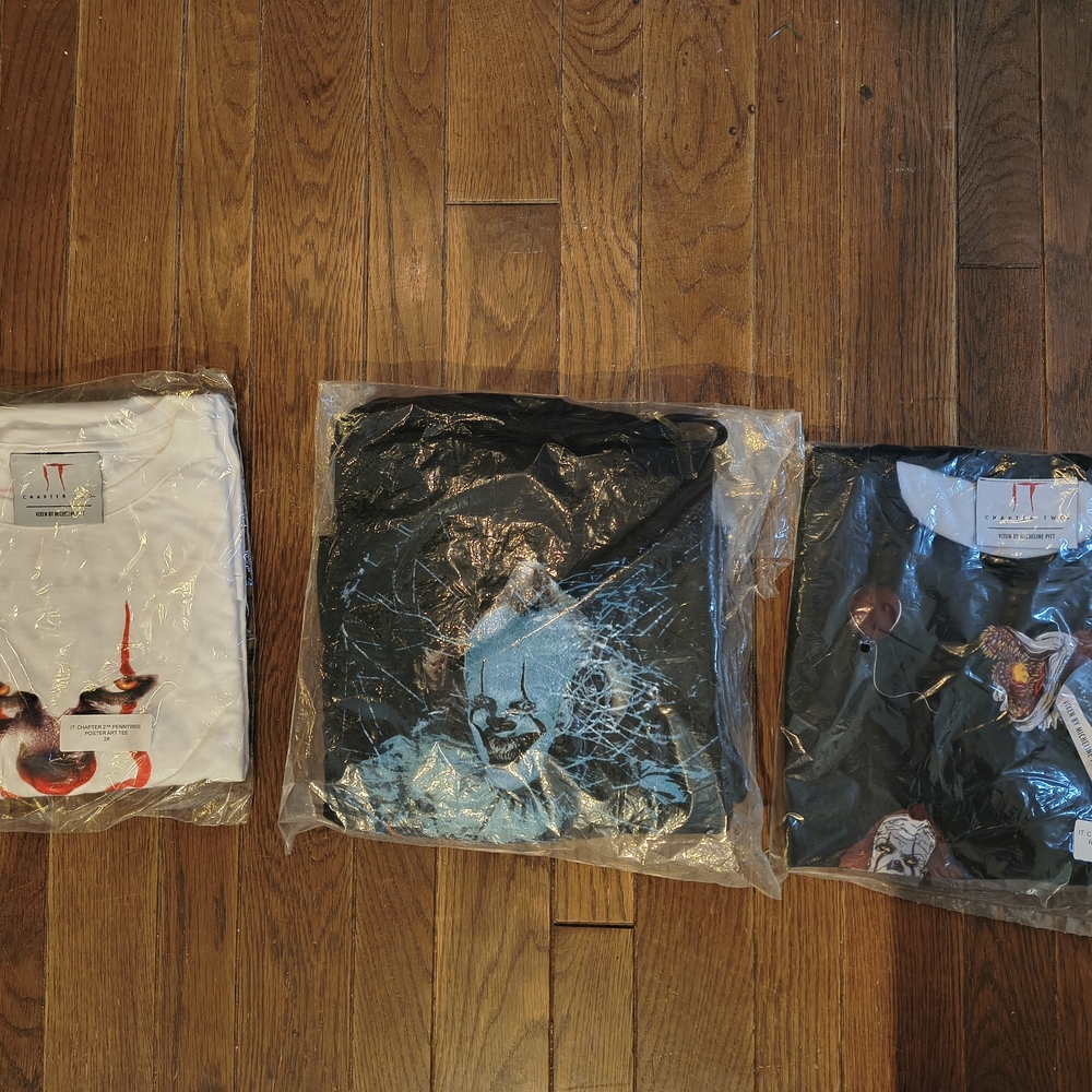 Vixen By Micheline Pitt IT Pennywise Shirt Bundle